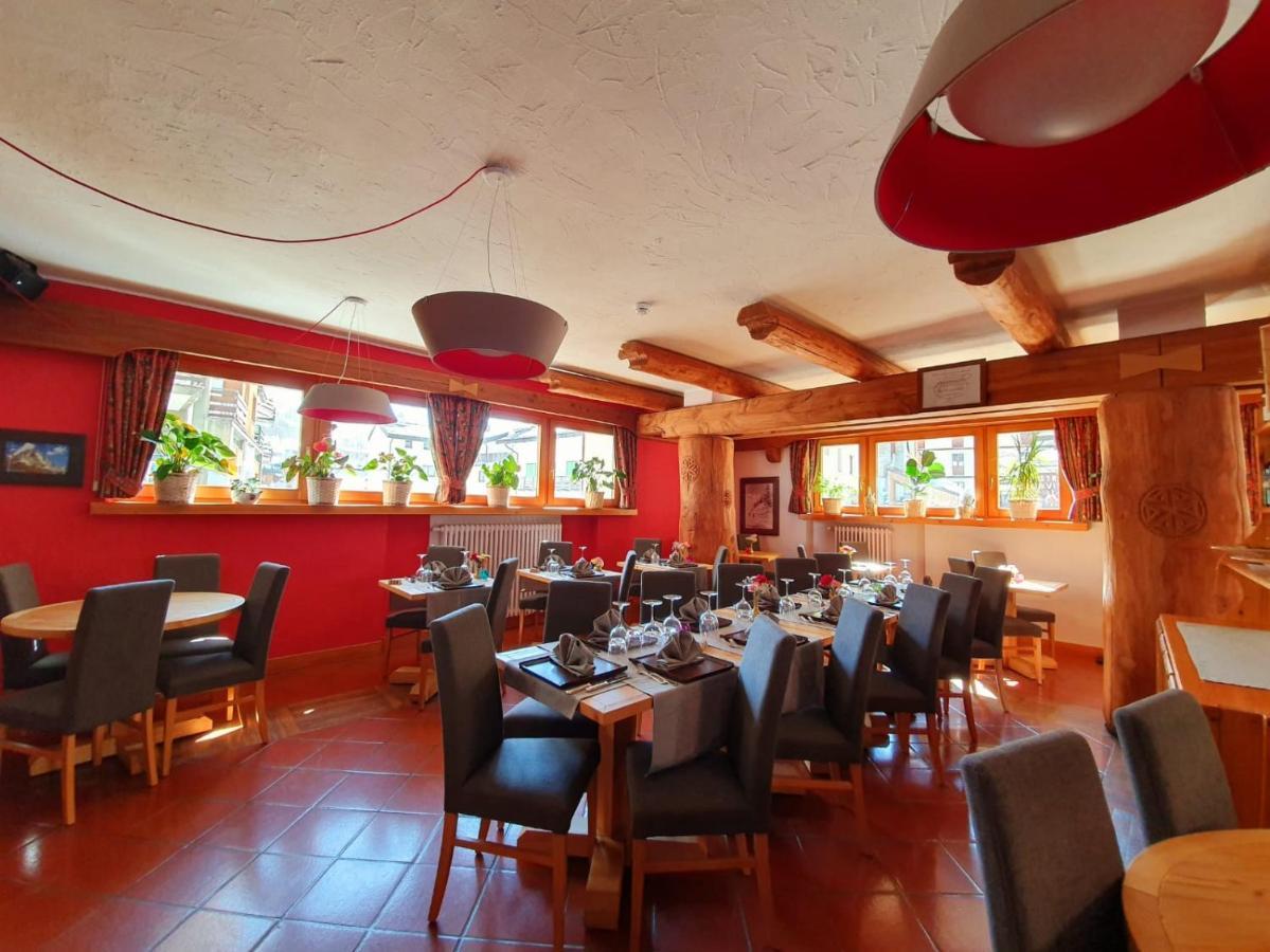 Hotel Lyskamm Breuil-Cervinia Εξωτερικό φωτογραφία