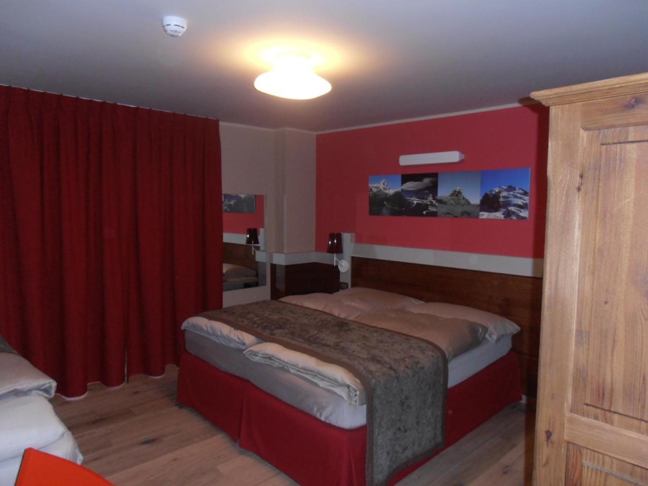 Hotel Lyskamm Breuil-Cervinia Εξωτερικό φωτογραφία