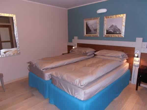 Hotel Lyskamm Breuil-Cervinia Εξωτερικό φωτογραφία